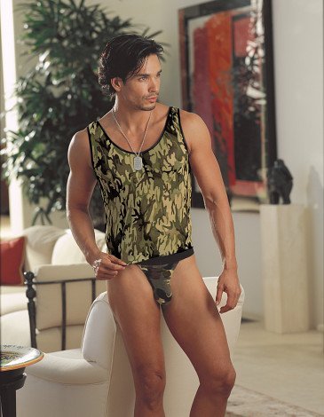 Σετ ανδρική φανέλα παραλλαγής και στρινγκ Σετ ανδρική φανέλα παραλλαγής και στρινγκ